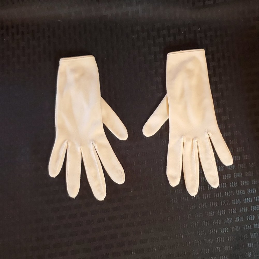 Vintage Ladies Gloves - Beige